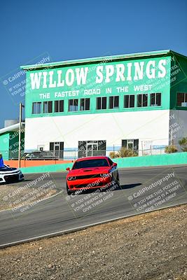 media/Oct-18-2025-Extreme Speed (Sat) [[d6d7e1fef1]]/Group 3 Purple/Session 1 (Turn 4)/